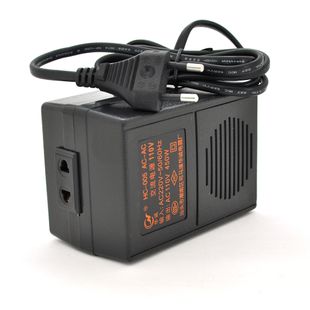 Перетворювач напруги Input 220 V / Output 110V, + універсальна розетка HX-005-450W фото