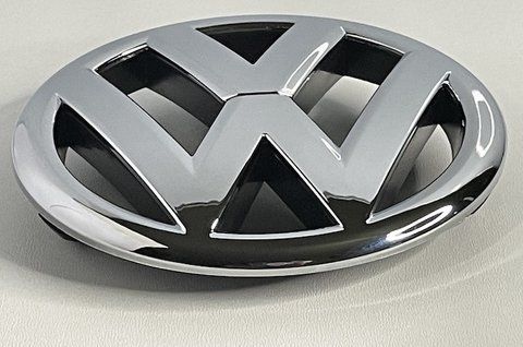 Емблема передня, значок з лого решітки радіатора VW Jetta Volkswagen (Фольцваген) 130 mm (5C6853601, 5C6 853 vw030 фото товару
