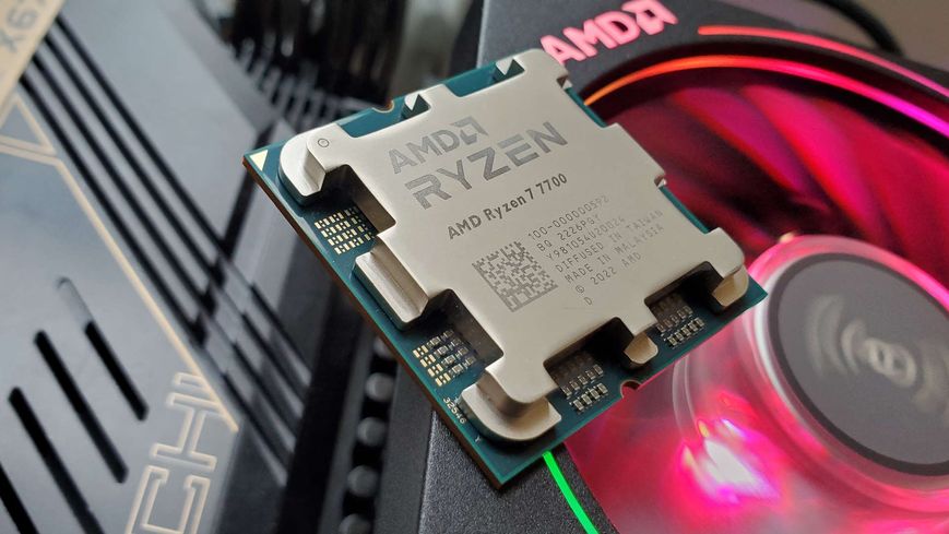 Процесор AMD Ryzen 7 7700 (3.8GHz 32MB 65W AM5) Box (100-100000592BOX) 100-100000592BOX фото