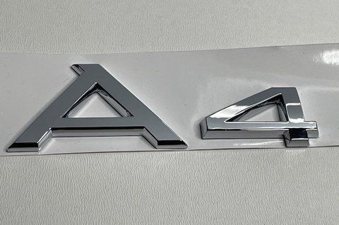 Емблема напис A4 на Audi хром au023 фото товару