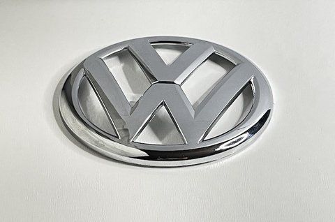 Емблема Volkswagen Golf 6 Polo 6R решітка радіатора 110 mm vw035 фото товару