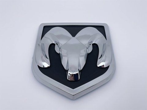 Емблема кришки багажника Dodge RAM 1500 2500 3500 3500 (Додж) 158*144мм (68082011AA) do008 фото товару
