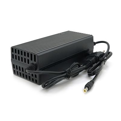 Зарядний пристрій Jinyi для LiFePo4 акумуляторів 60V 20S 3A, штекер 5,5, з індикацією, DC:73V 3A, BOX JN-6030/7330 фото