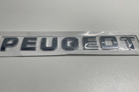 Емблема напис Peugeot (хром) peu001 фото товару