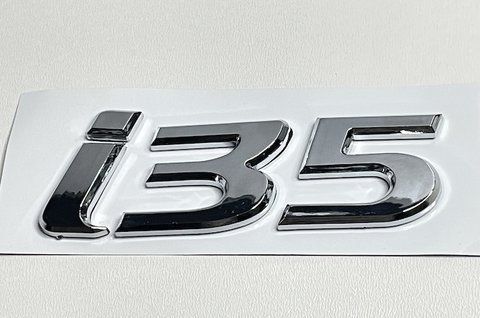 Емблема напис i35 на Hyundai 110x38 mm (хром) hy009 фото товару
