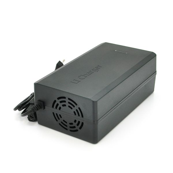 Зарядное устройство для литиевых аккумуляторов 72V8A (Max.:87,6V/8A), штекер 3pin, с индикацией, BOX JN-7280 фото