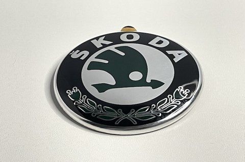 Емблема решітки радіатора Skoda 88 mm (нова) 6Y9853621 sko003 фото товару