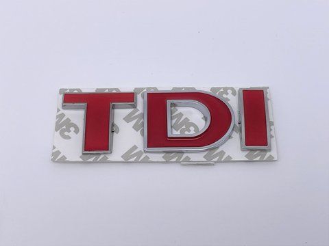 Ємблема-наклейка шильдик на кришку багажника TDI (всі літери червоні) VW (Фольцваген) 75x25 мм vw058 фото товару