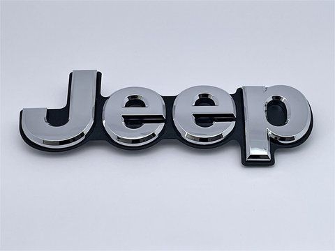 Емблема значок Jeep (Джіп) Пластик Чорний Хром на задню кришку багажника Grand Cherokee WK2 (Гранд je010 фото товару