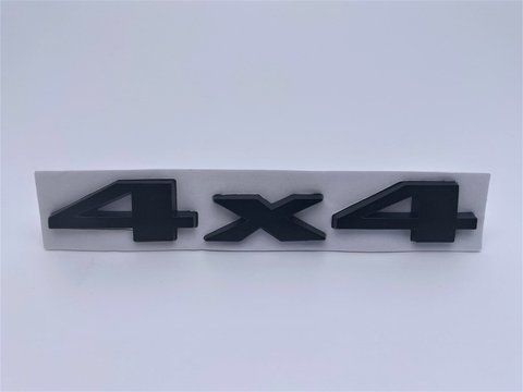 Емблема напис 4x4 на задню ляду Jeep Grand Cherokee WK2 (Гранд Черокі ВК2) 150x28 mm (55157 091AD) (Метал je016 фото товару