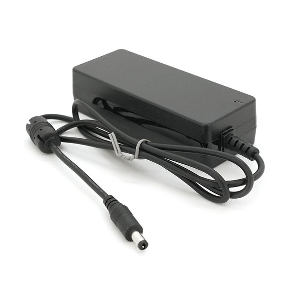 Імпульсний адаптер живлення Mean Well 12В 5А (60Вт) GST60A12-P1J штекер 5.5/2.5 + кабель живлення, довжина 1,20м GST60A12-P1J фото